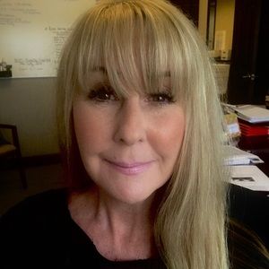 Meet your Posher, Carolyn